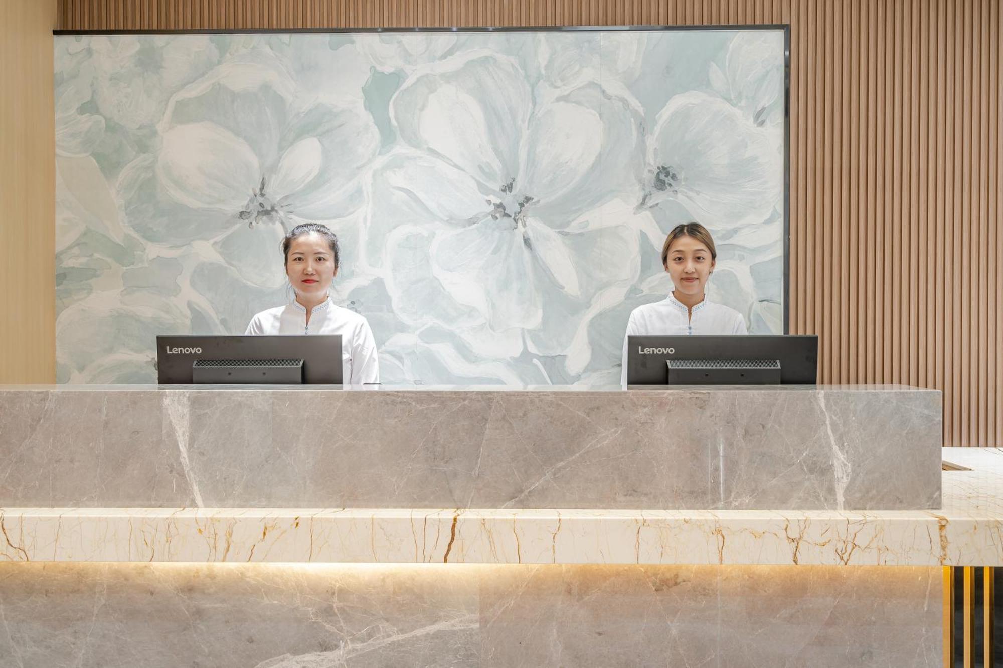 Waifiden Hotel -Former Tokai Hotel - Xiaobei Metro Station - During The Canton Fair, There Will Be Shuttle Buses For Transportation Back And Forth Εξωτερικό φωτογραφία