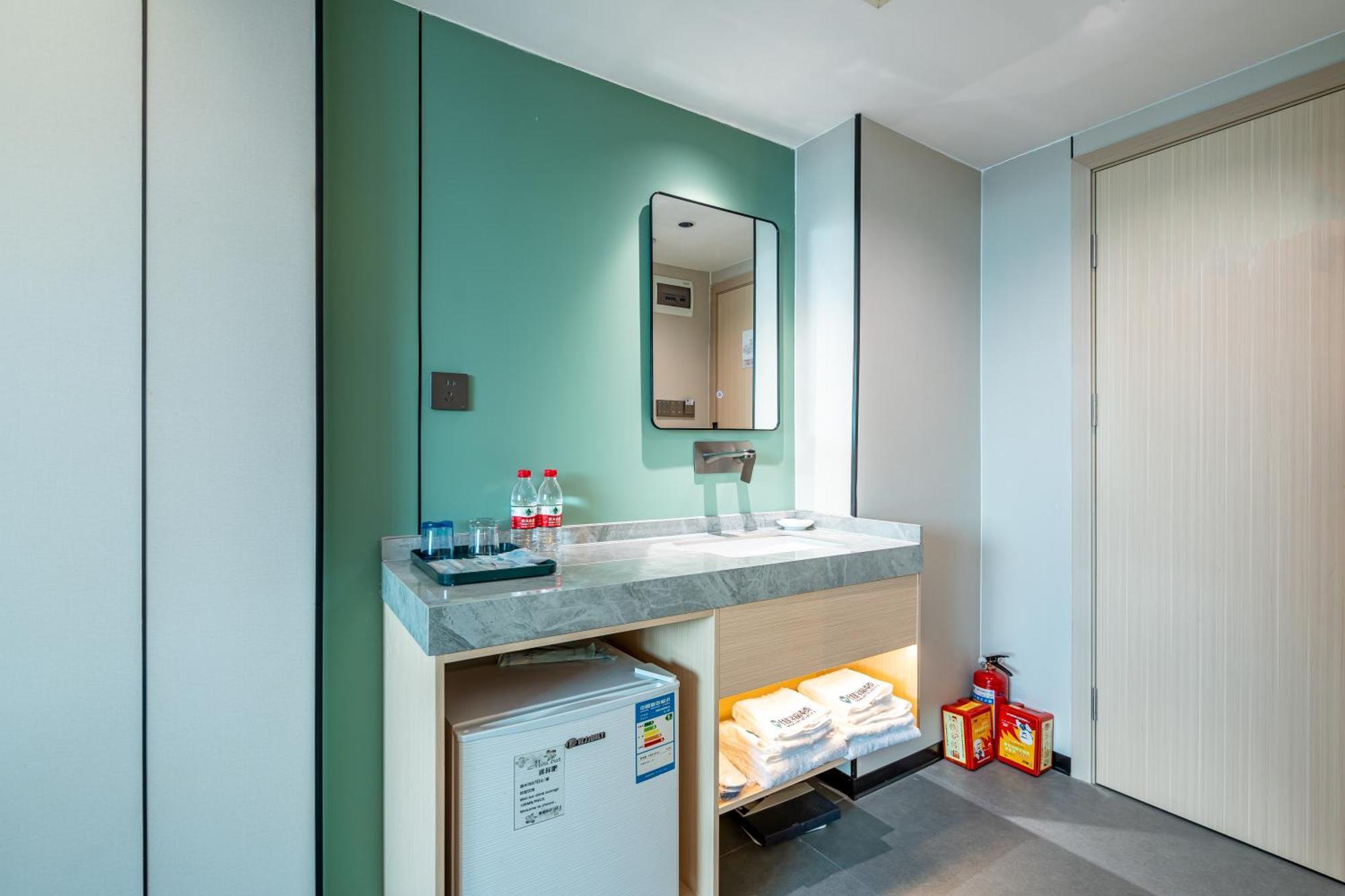 Waifiden Hotel -Former Tokai Hotel - Xiaobei Metro Station - During The Canton Fair, There Will Be Shuttle Buses For Transportation Back And Forth Εξωτερικό φωτογραφία