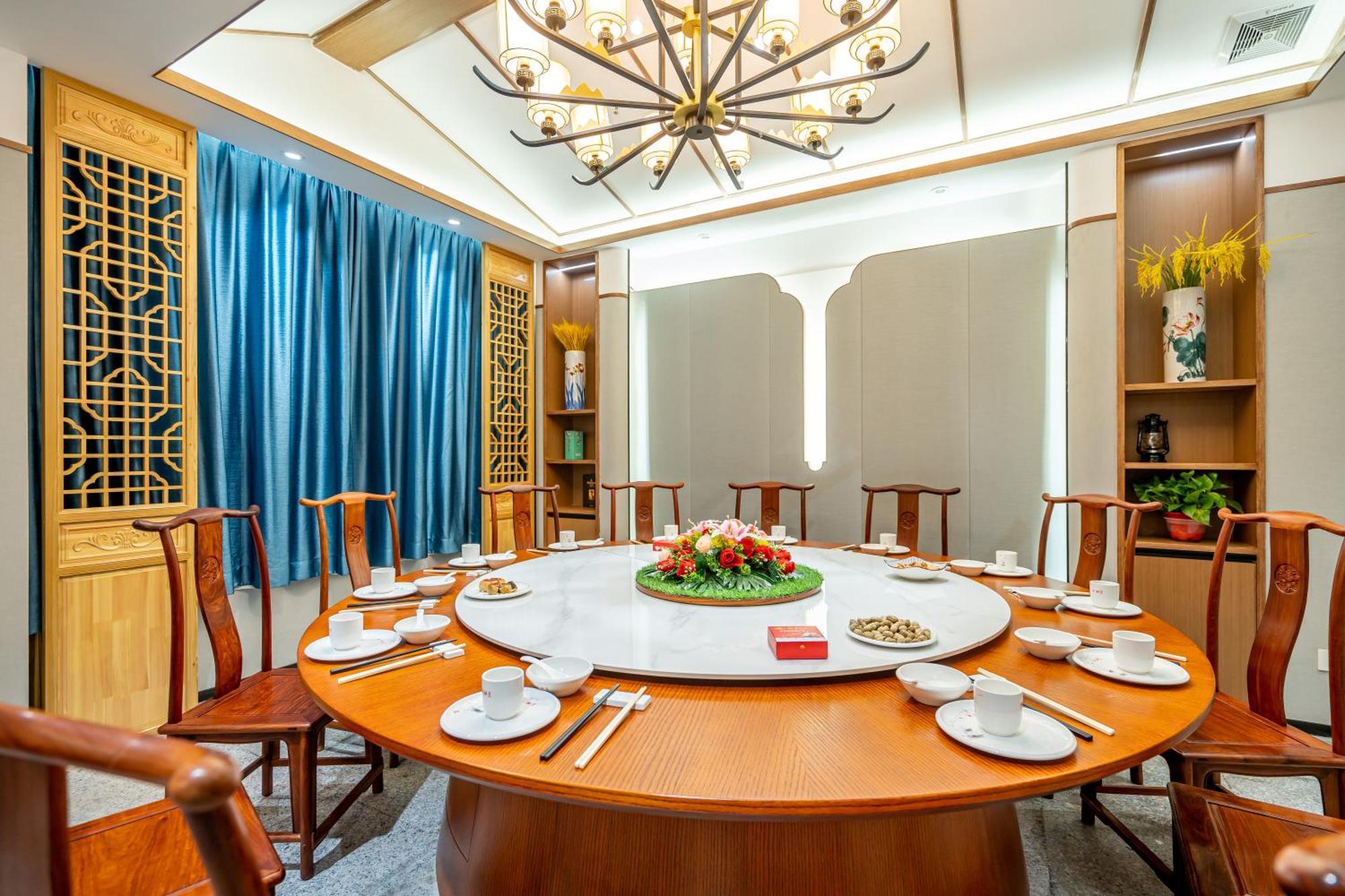 Waifiden Hotel -Former Tokai Hotel - Xiaobei Metro Station - During The Canton Fair, There Will Be Shuttle Buses For Transportation Back And Forth Εξωτερικό φωτογραφία